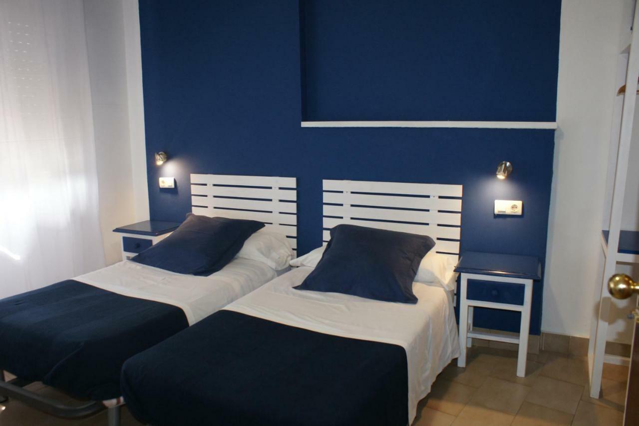 Hostal Puerto Beach Motril Buitenkant foto